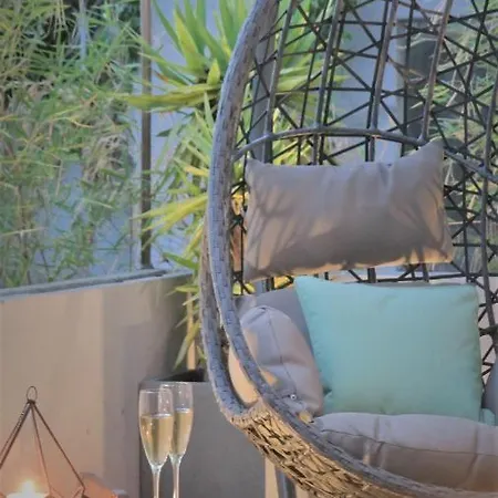 Guests Apartment *